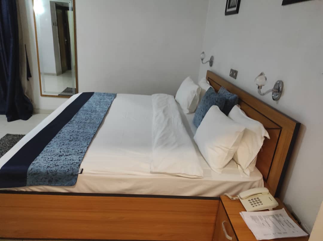 /web/uploads/116/H53 Suites/room-photos/Family Studio/h53 fs.jpg